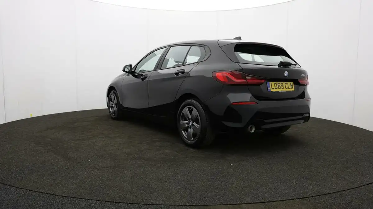 2019-bmw-1-series-15td-116d-se-114bhp-5d-big-75