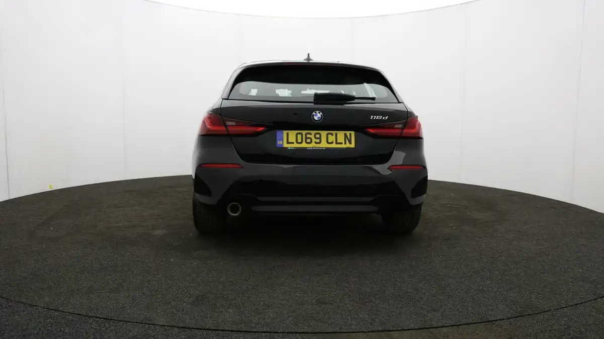 2019-bmw-1-series-15td-116d-se-114bhp-5d-big-51