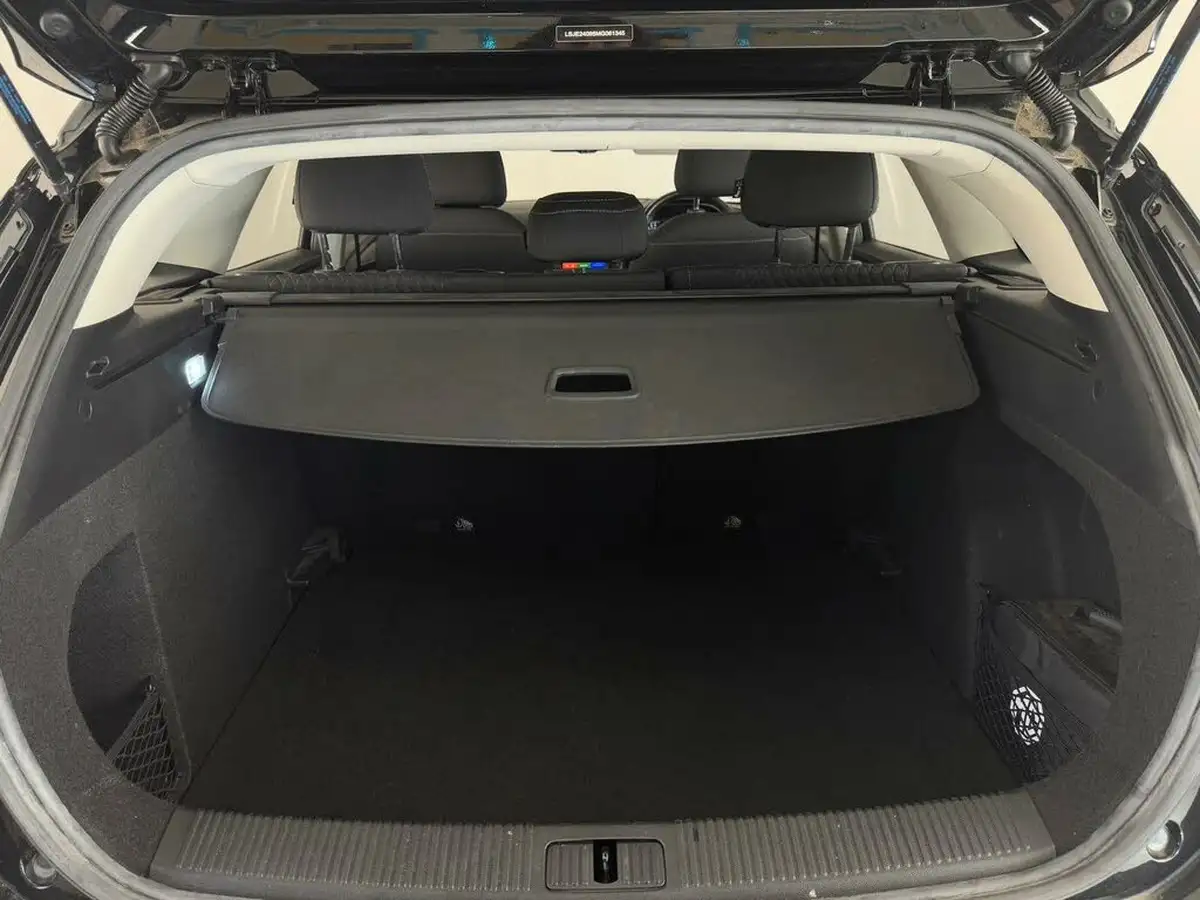 2021-mg-mg5-e-excite-ev-long-range-big-35