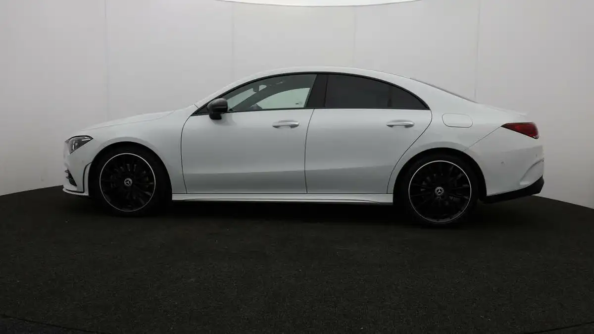 2022-mercedes-benz-cla-13-cla-200-amg-line-premium-plus-night-edition-coupe-4d-big-70