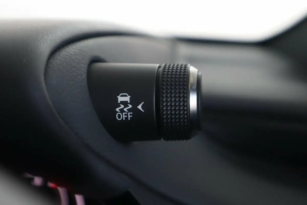 2022-lexus-es-300h-25-es-without-navigation-big-23