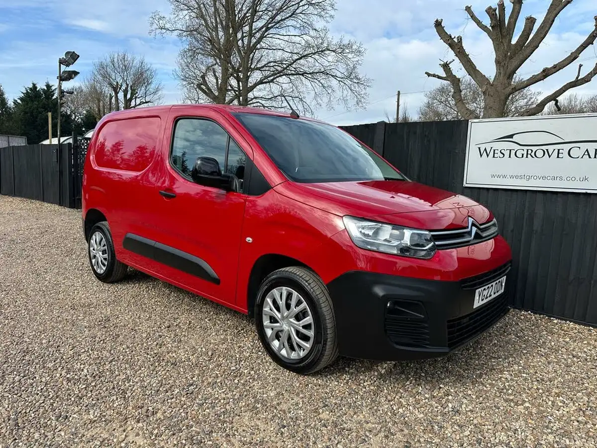 2022-citroen-berlingo-15bluehdi-1000-enterprise-pro-100pseu6d-big-0