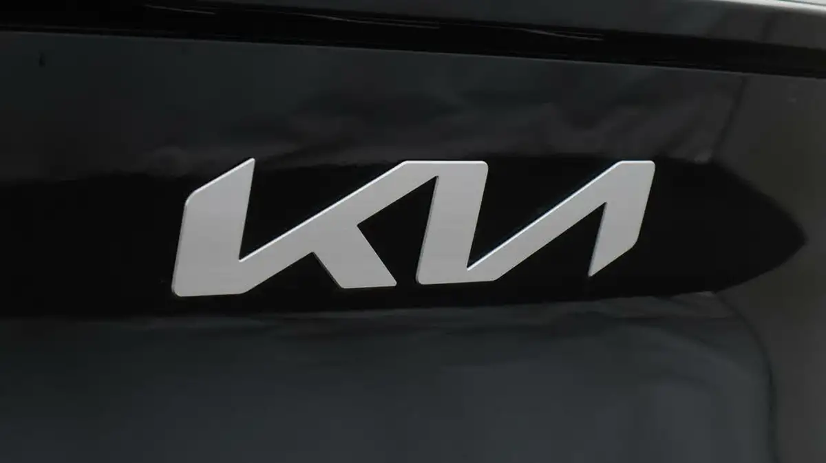 2022-kia-sportage-16crdi-4-big-22