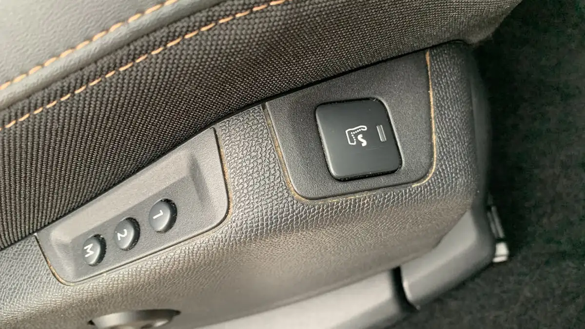 2021-peugeot-3008-suv-12-puretech-gt-premium-big-59