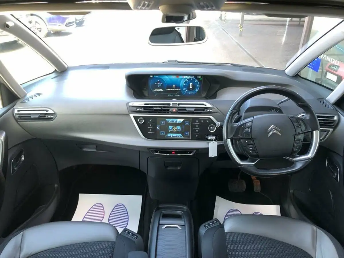 2013-citroen-c4-picasso-16e-hdi-exclusive-airdream-etg6-big-27