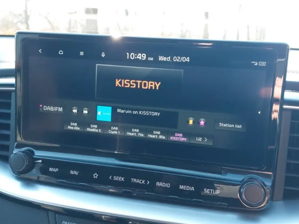 2024-kia-ceed-15-t-gdi-3-sportswagon-dct-big-12