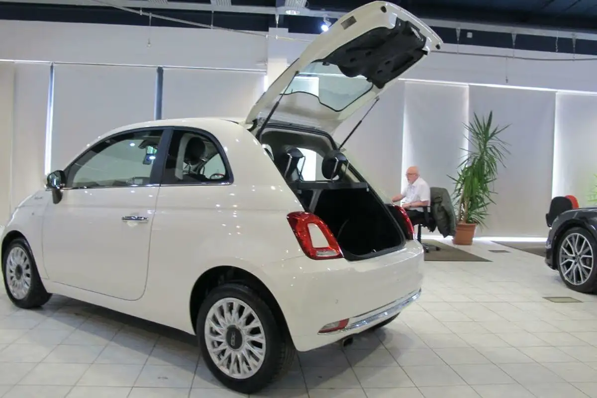 2021-fiat-500-10-dolcevita-big-51