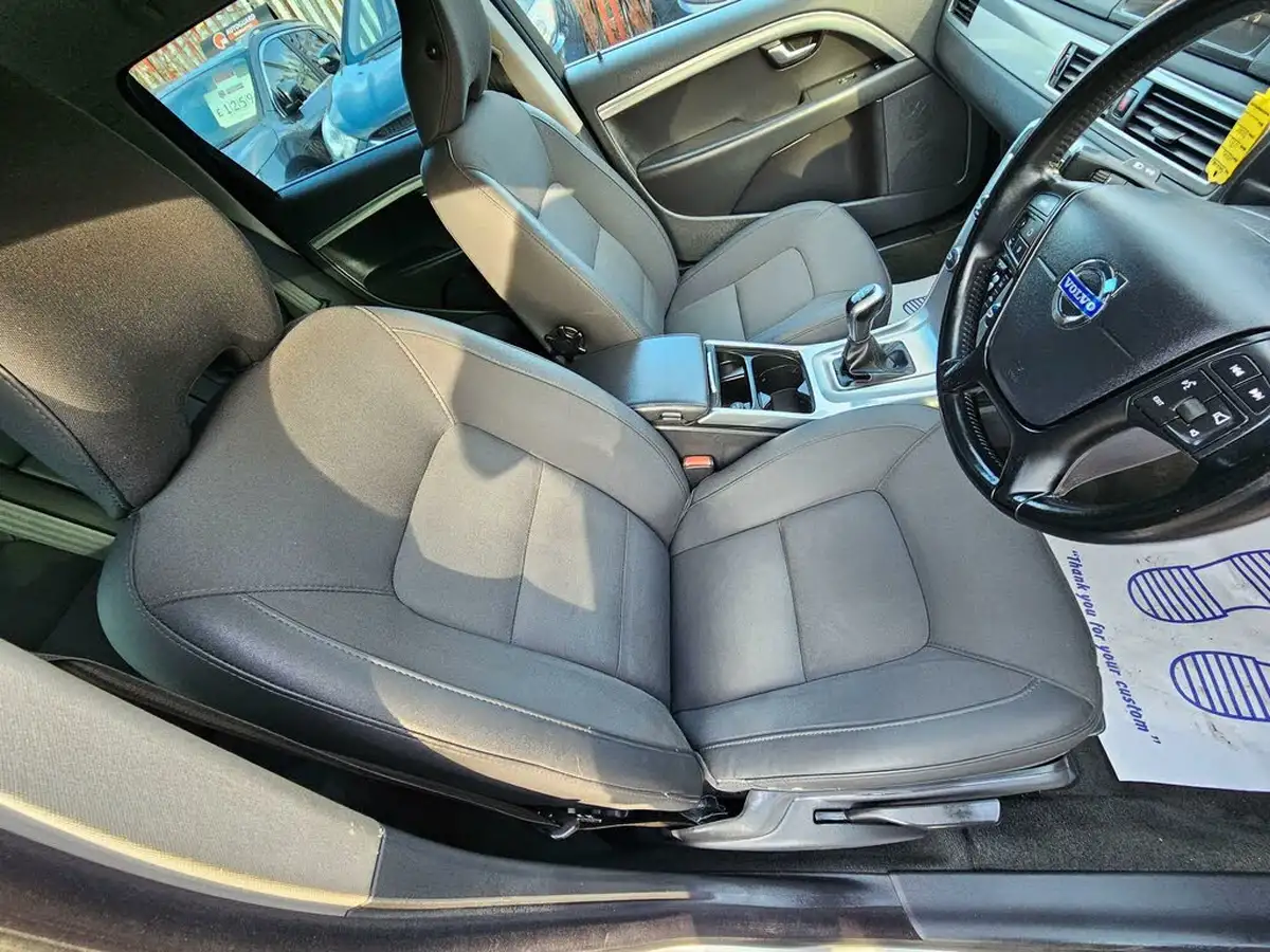 2014-volvo-v70-20td-d4-business-edition-181bhp-1969cc-big-27