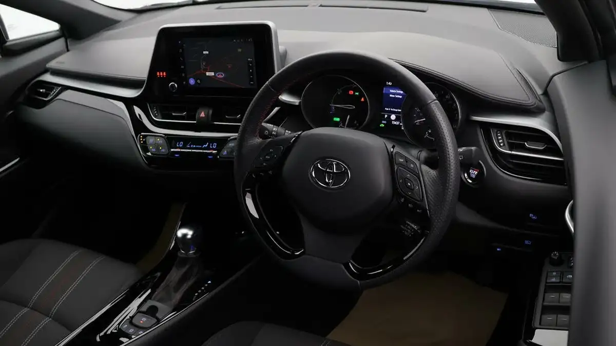 2023-toyota-c-hr-18-vvt-i-gr-sport-big-8