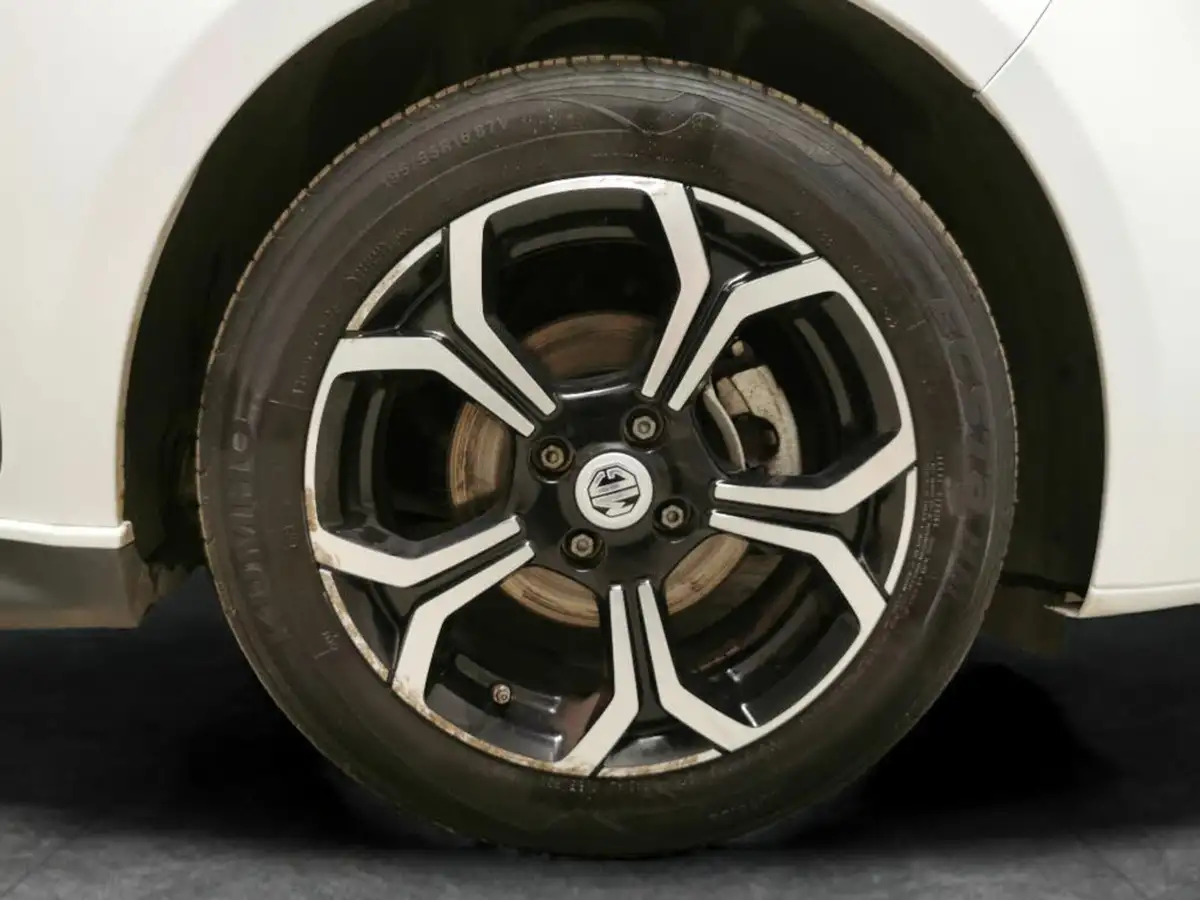 2023-mg-mg3-15-vti-tech-exclusive-nav-big-28