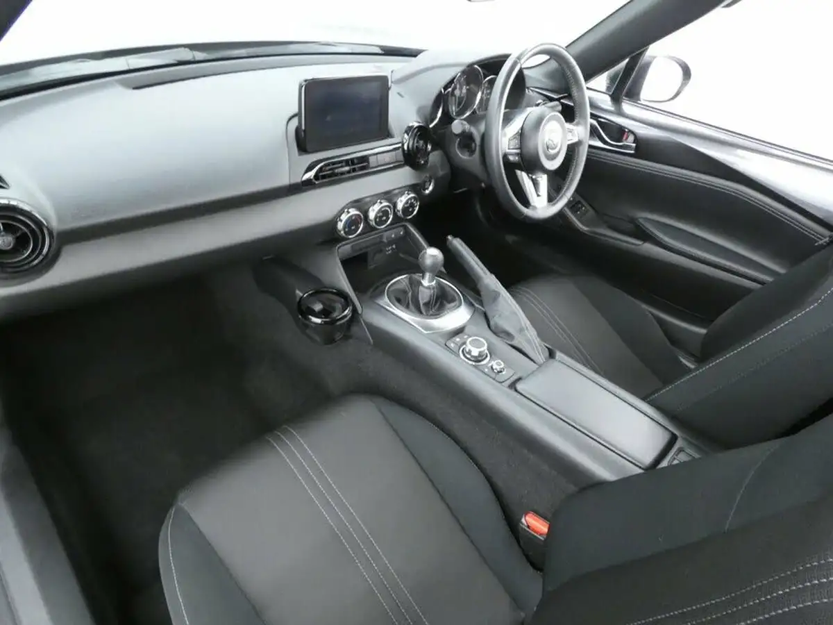 2022-mazda-mx-5-15-se-l-rf-big-29