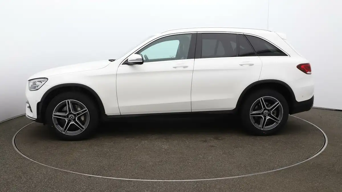 2022-mercedes-benz-glc-class-20-glc300e-amg-line-320ps-station-wagon-5d-1991cc-big-4