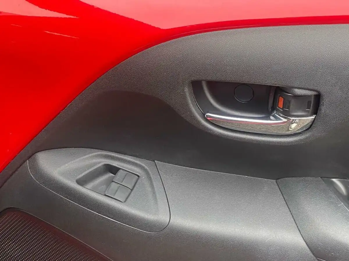 2021-citroen-c1-10-vti-jcc-big-20