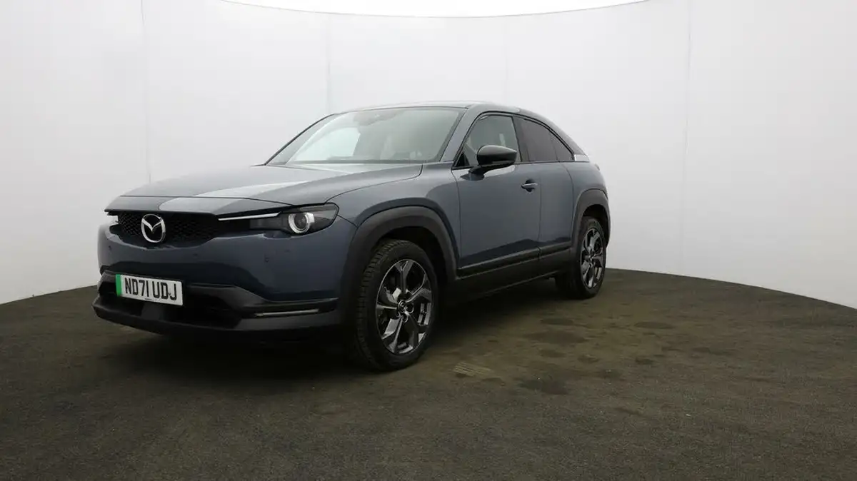 2021-mazda-mx-30-e-sport-lux-big-36