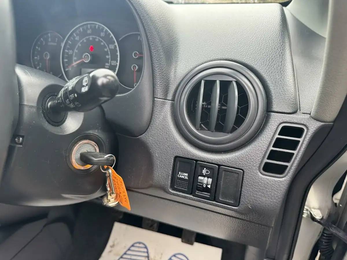 2008-suzuki-sx4-16-gl-big-10