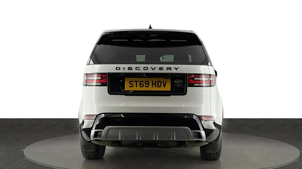 2019-land-rover-discovery-30-sd6-landmark-big-4