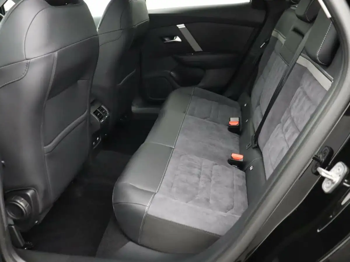 2024-citroen-c4-12-puretech-max-130ps-ss-big-16