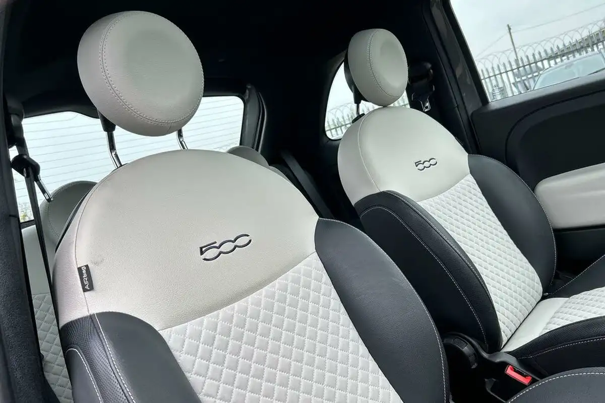 2022-fiat-500-10-dolcevita-big-23