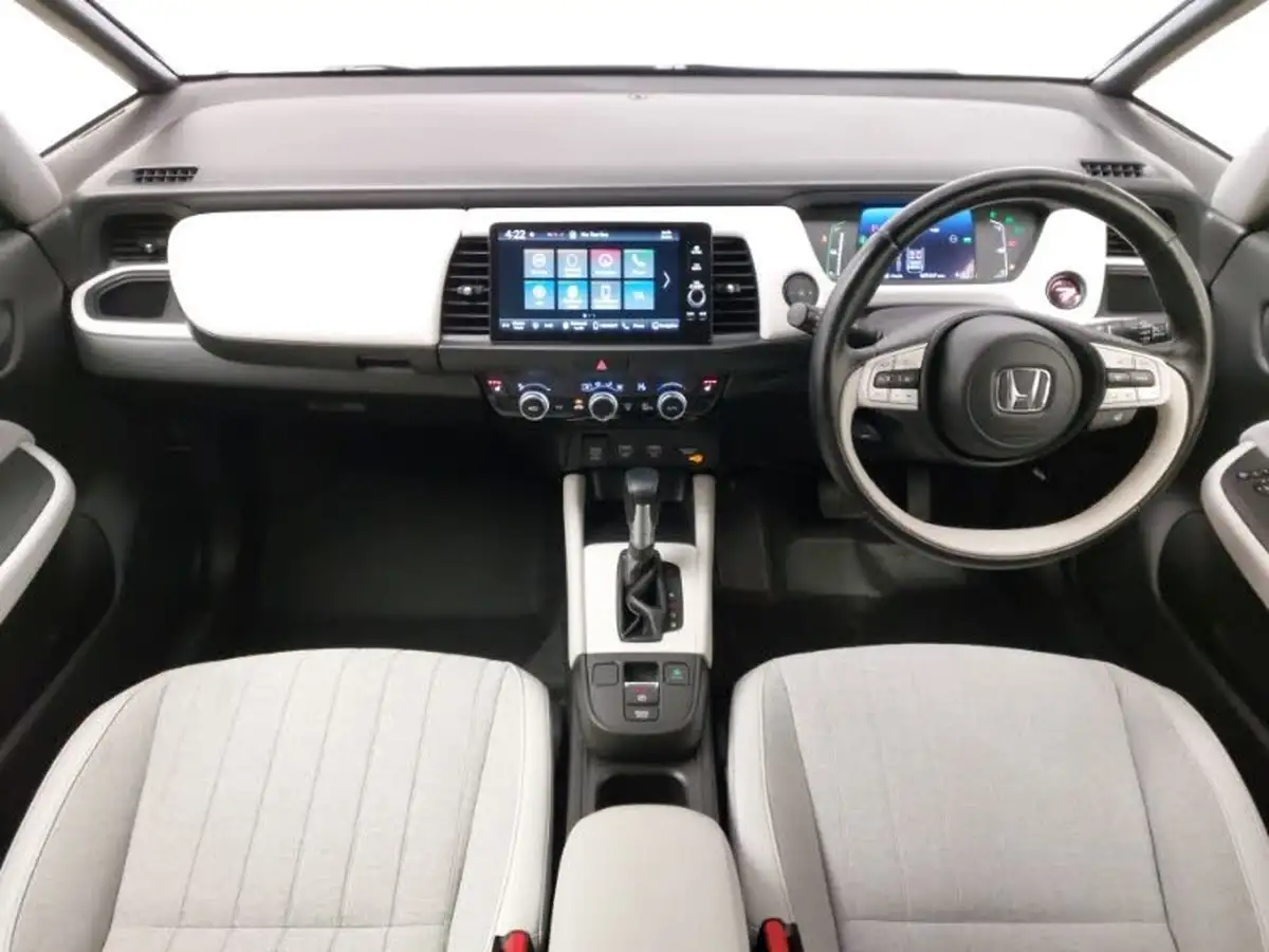 2021-honda-jazz-15-i-mmd-ex-107ps-big-2
