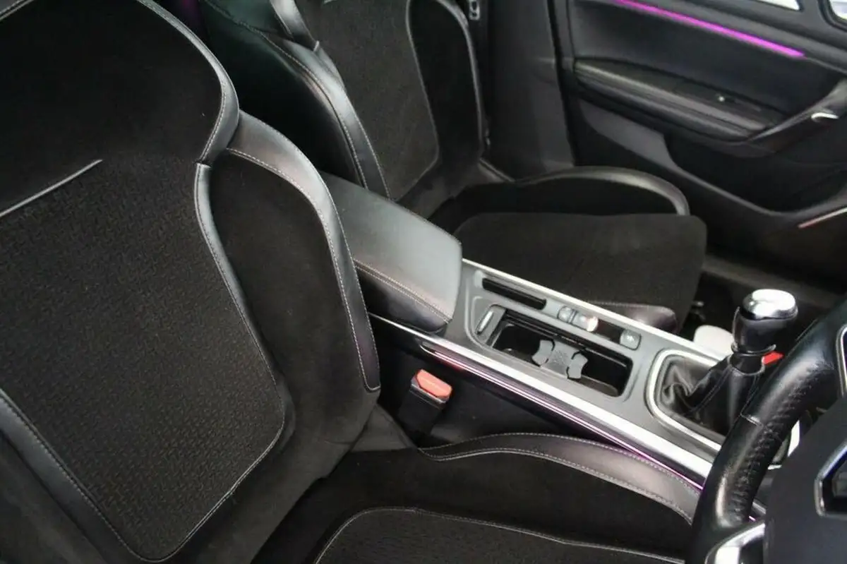 2017-renault-megane-16dci-dynamique-s-nav-hatchback-big-34