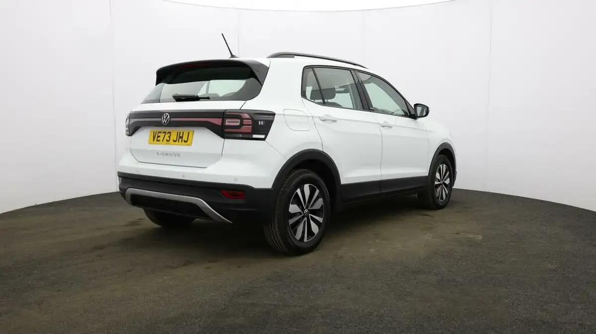 2024-volkswagen-t-cross-10-tsi-move-110ps-dsg-big-52