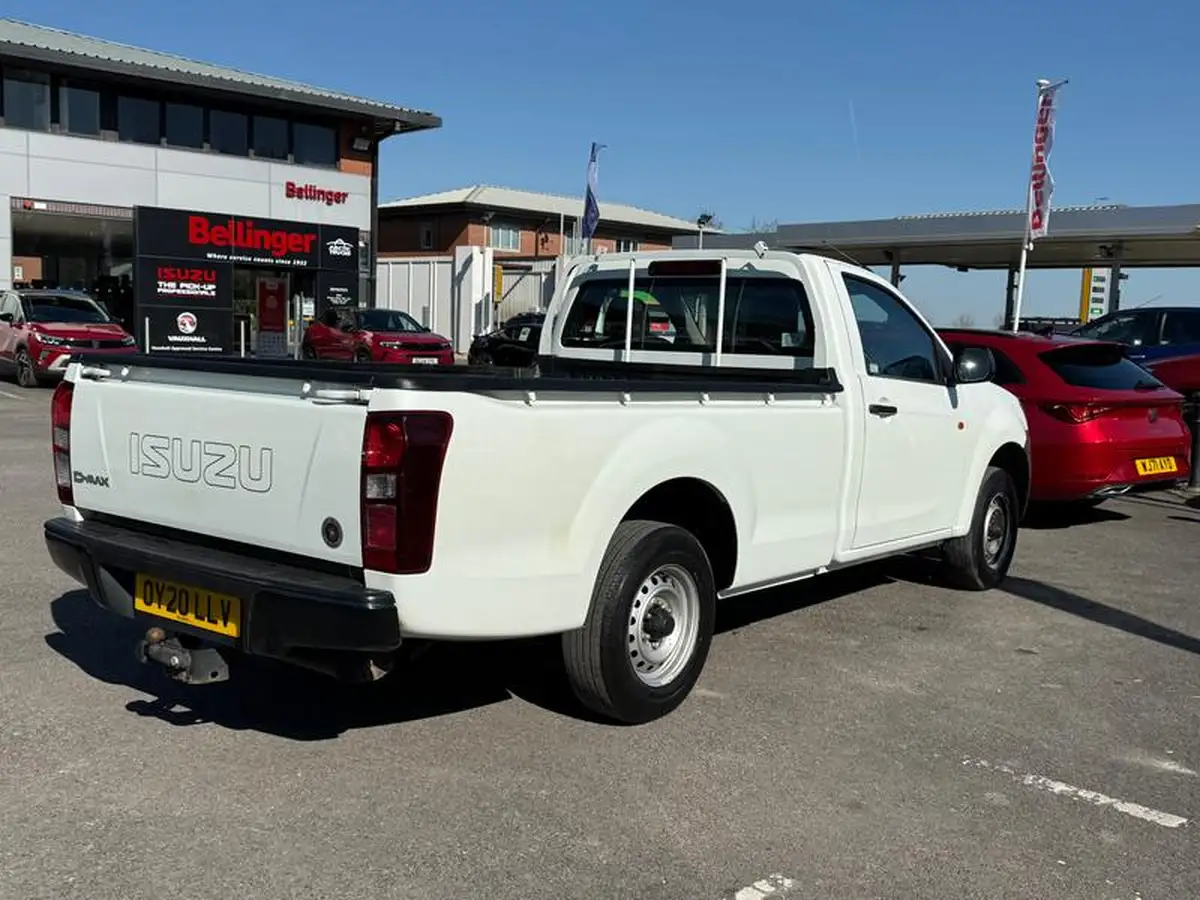 2020-isuzu-d-max-19td-utility-162-bhpeu6-4x2-single-pick-up-big-9