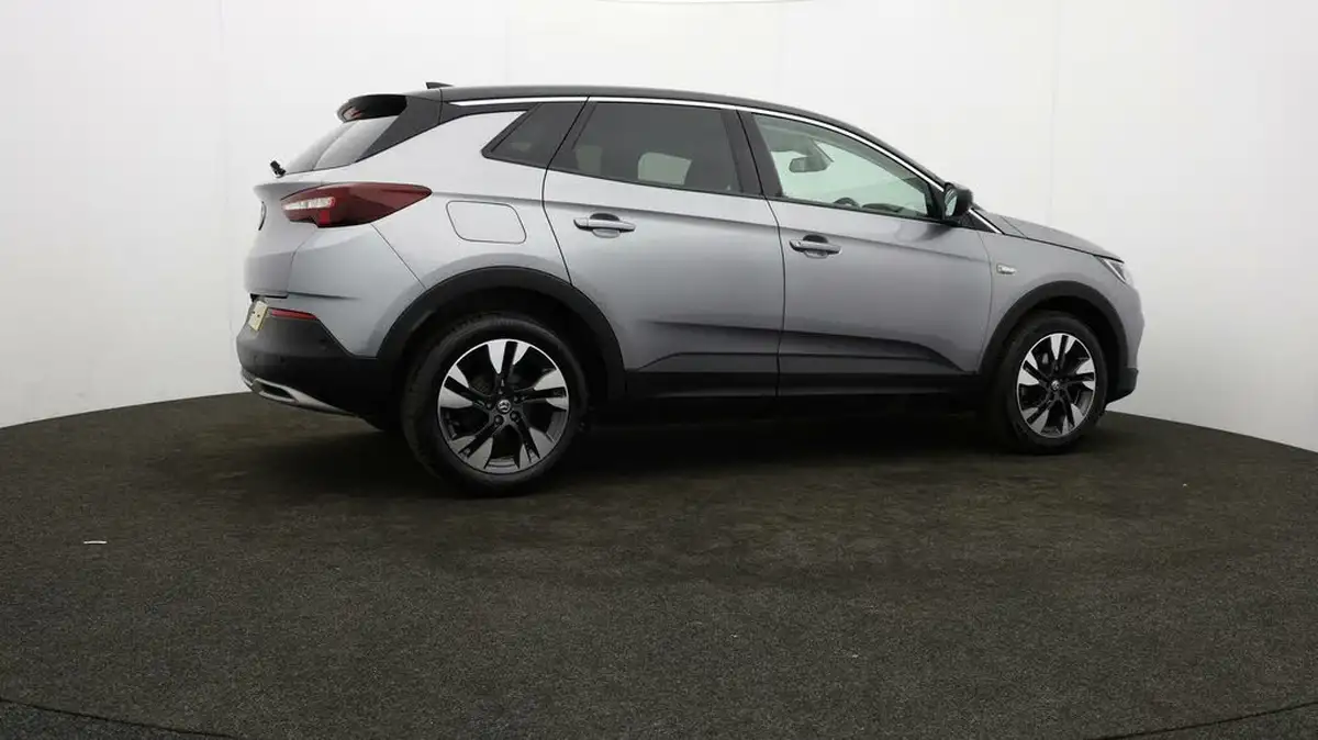 2020-vauxhall-grandland-x-12-sri-nav-auto-big-27