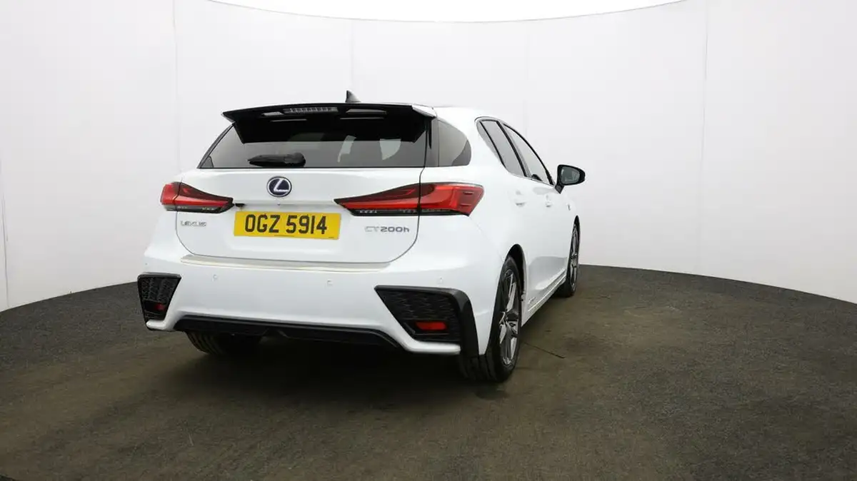 2019-lexus-ct-200h-18-f-sport-big-59