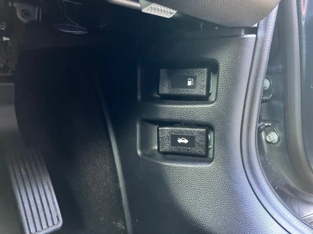 2023-honda-hr-v-15-i-mmd-advance-big-33