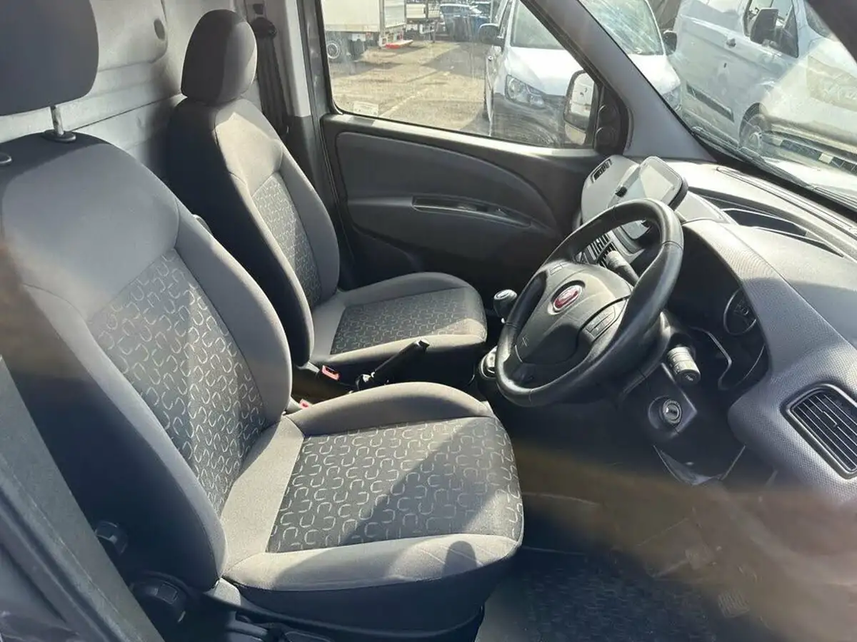 2021-fiat-doblo-cargo-16jtd-l1h1-tecnico-panel-van-big-13