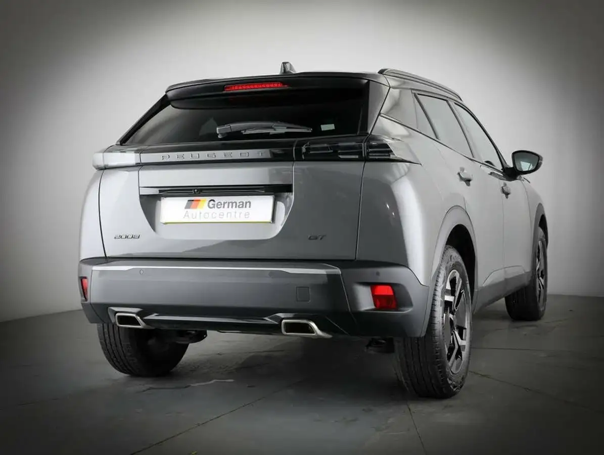 2023-peugeot-2008-suv-big-8