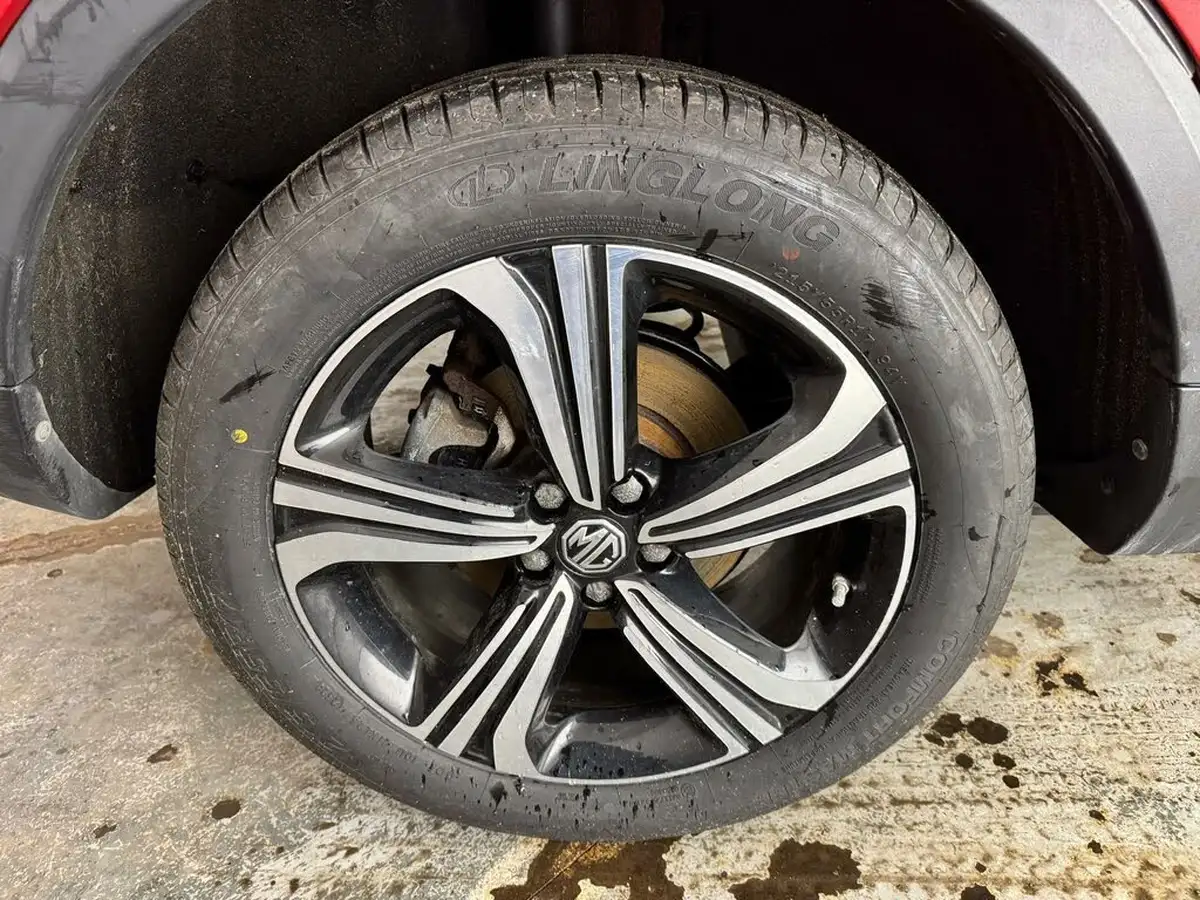 2021-mg-zs-suv-10t-gdi-excite-big-35