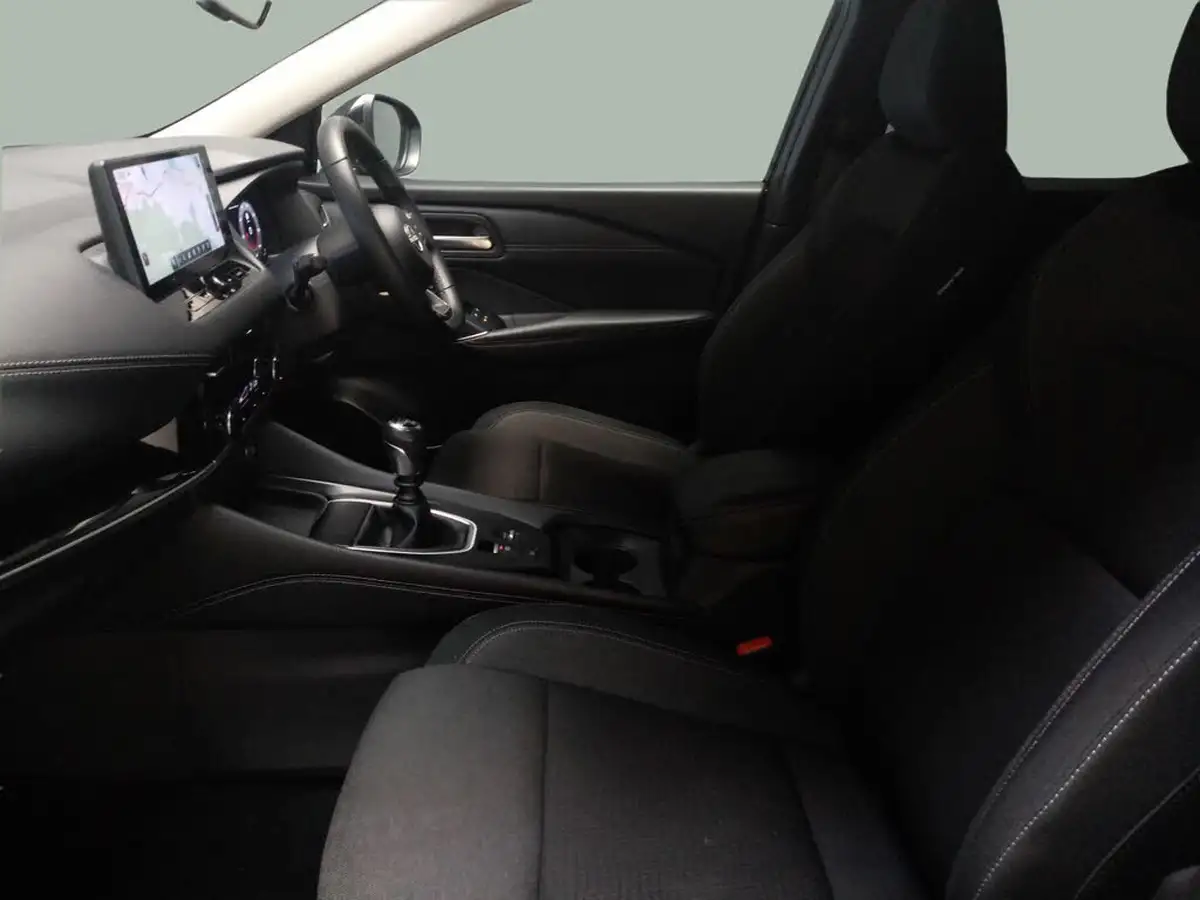 2022-nissan-qashqai-13-dig-t-n-connecta-140ps-big-3