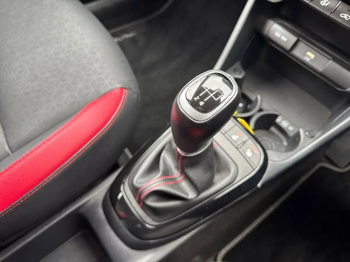 2022-kia-picanto-10-t-gdi-gt-line-s-big-17