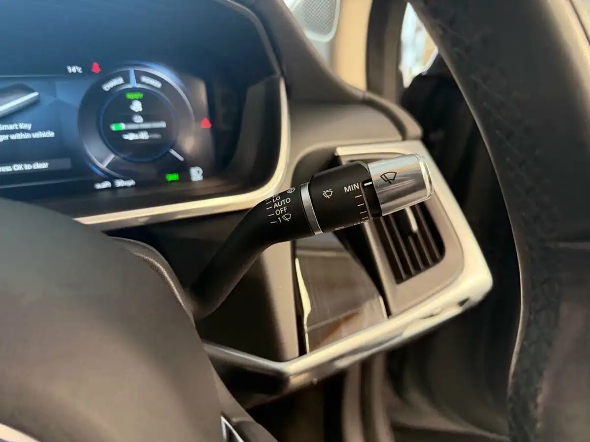 2020-jaguar-i-pace-ev400-hse-big-18