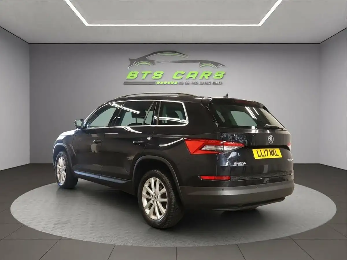 2017-skoda-kodiaq-20tdi-se-5-seatsss-dsg-big-2