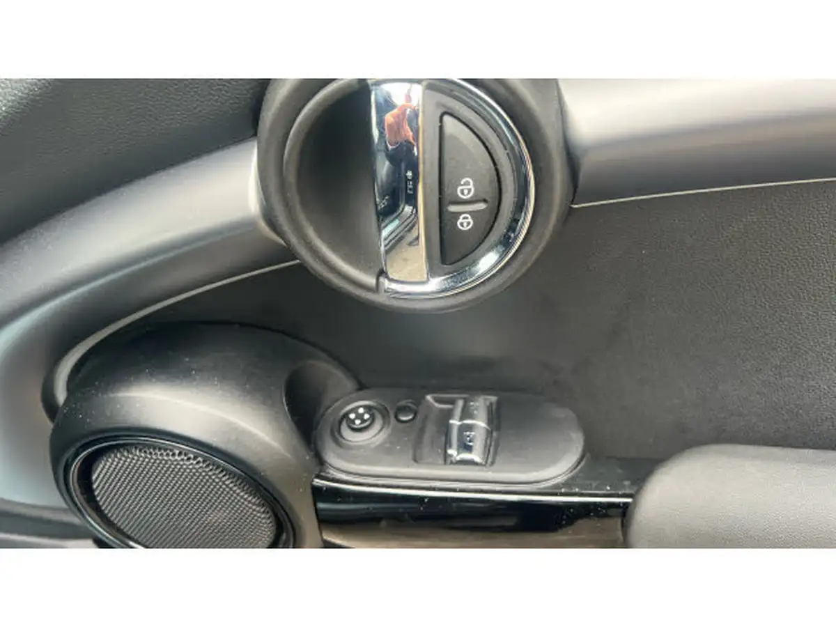 2021-mini-cooper-15-cooper-exclusive-hatchback-3d-auto-big-23