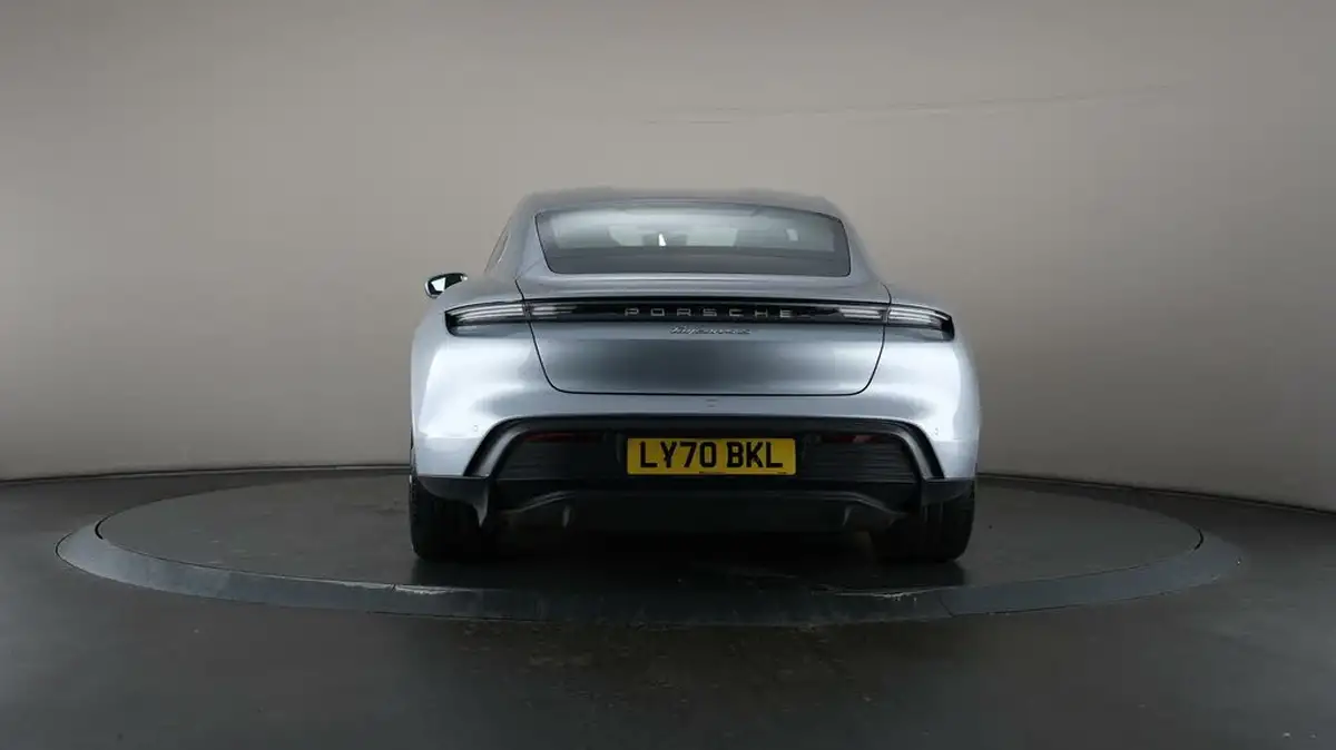 2020-porsche-taycan-e-4s-530ps-big-34