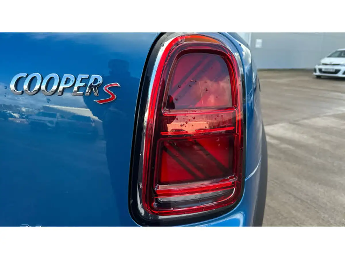 2022-mini-countryman-20-cooper-s-classic-all4-auto-big-21