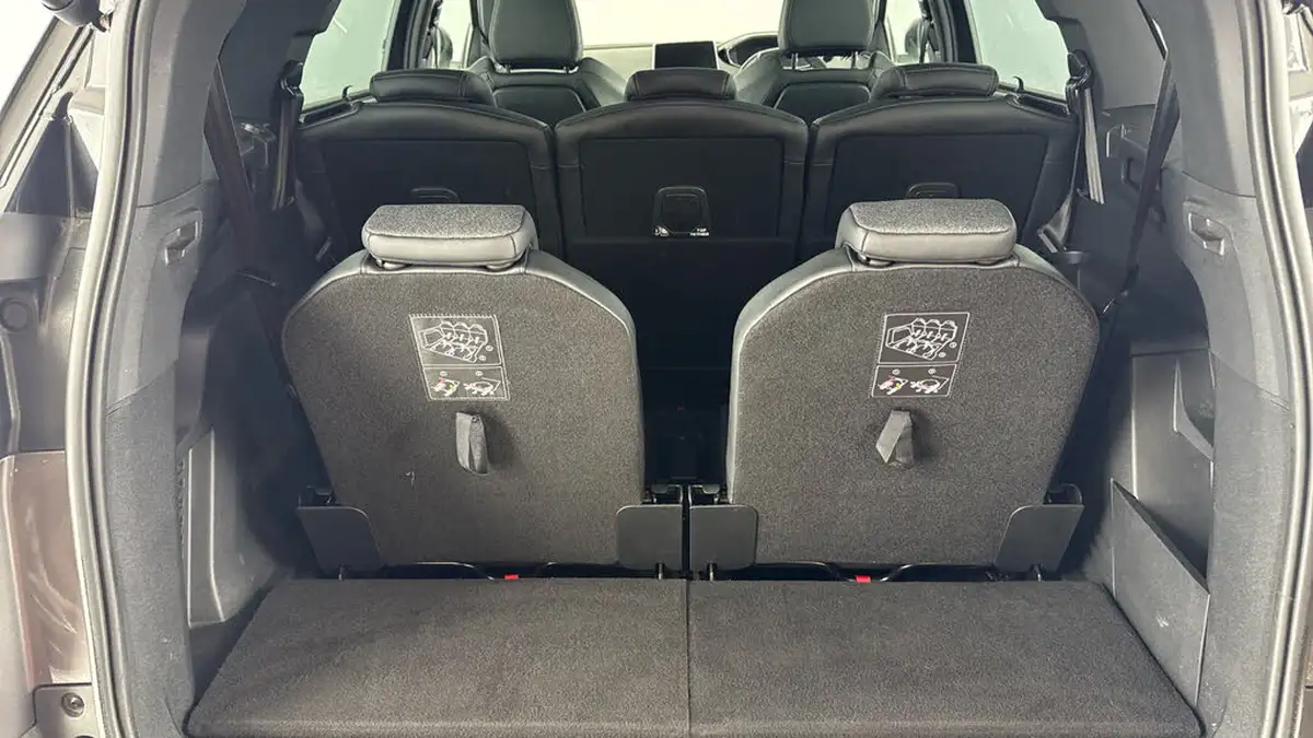 2019-peugeot-5008-suv-12-puretech-gt-line-premium-eat8-big-14
