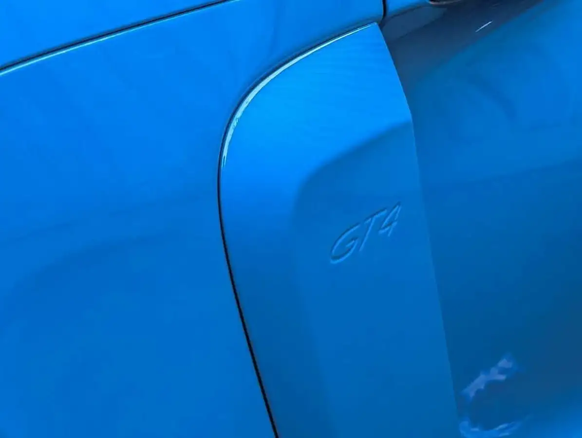 2021-porsche-cayman-718-40-cayman-gt4-big-14