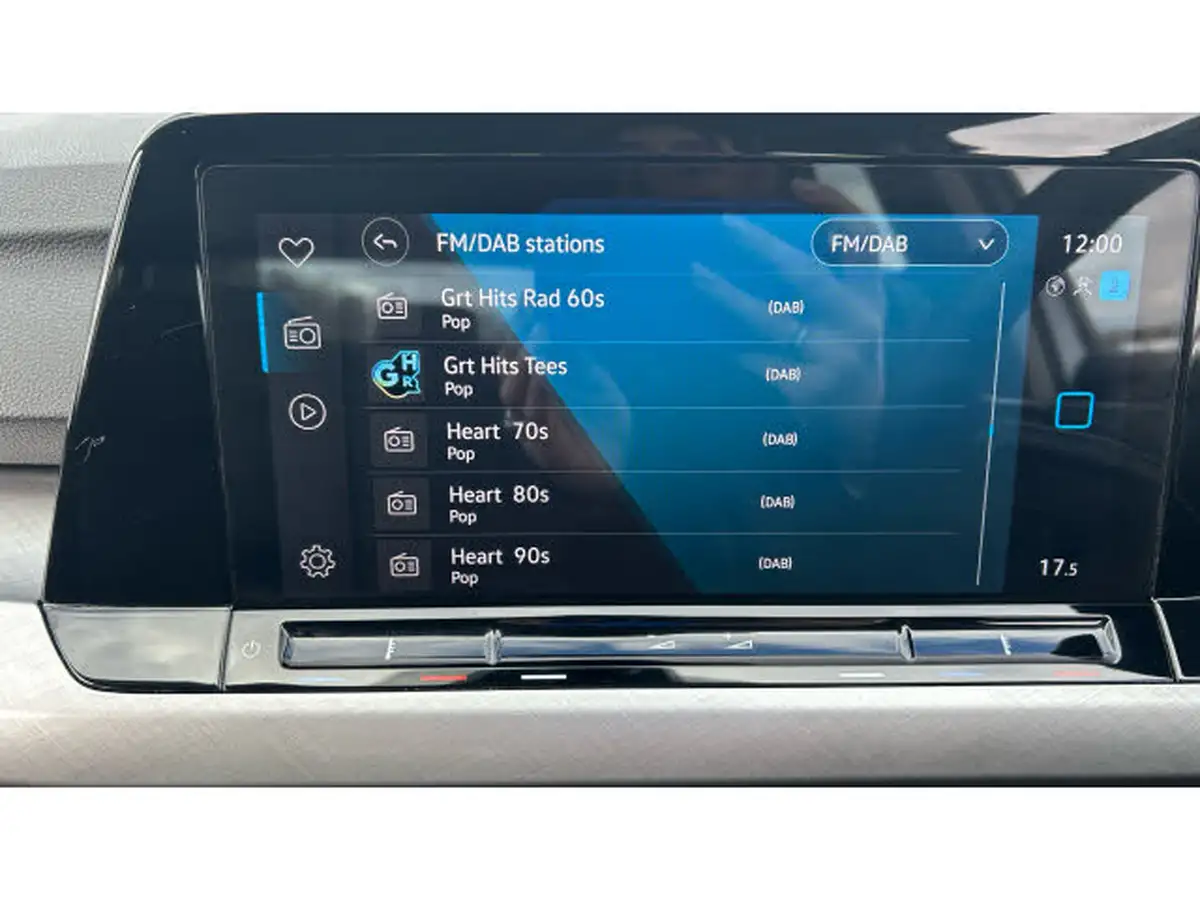 2023-volkswagen-golf-20tdi-life-hatchback-dsg-big-31