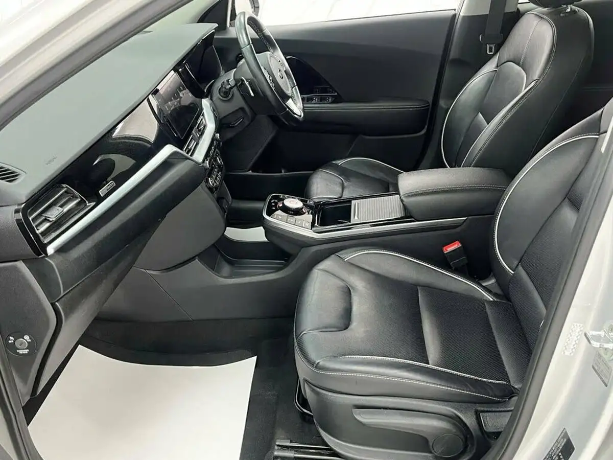 2020-kia-e-niro-ev-3-big-18