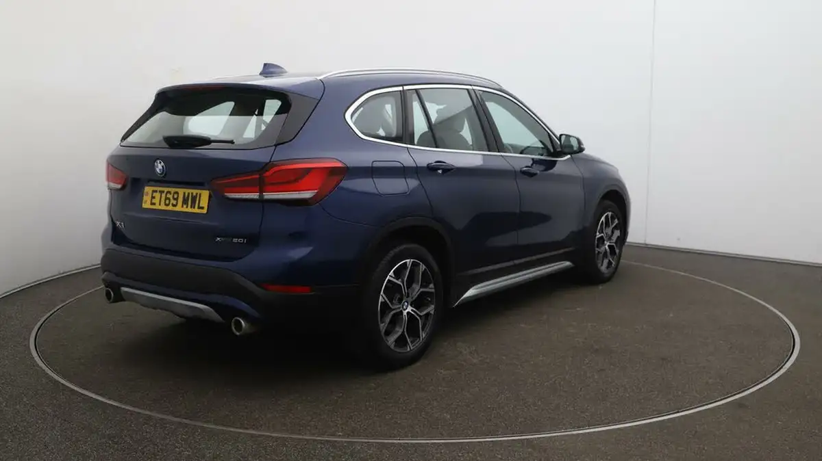 2019-bmw-x1-20-xdrive20i-xline-big-52