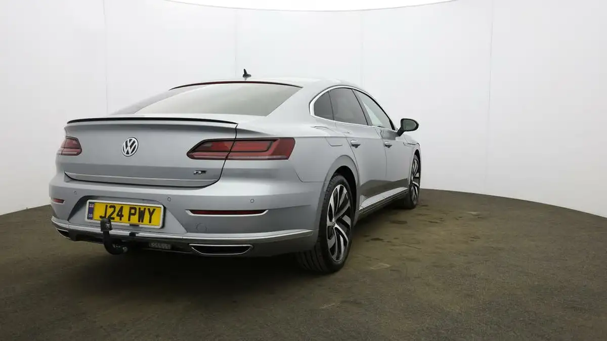 2018-volkswagen-arteon-20-tsi-r-line-190ps-ss-big-53