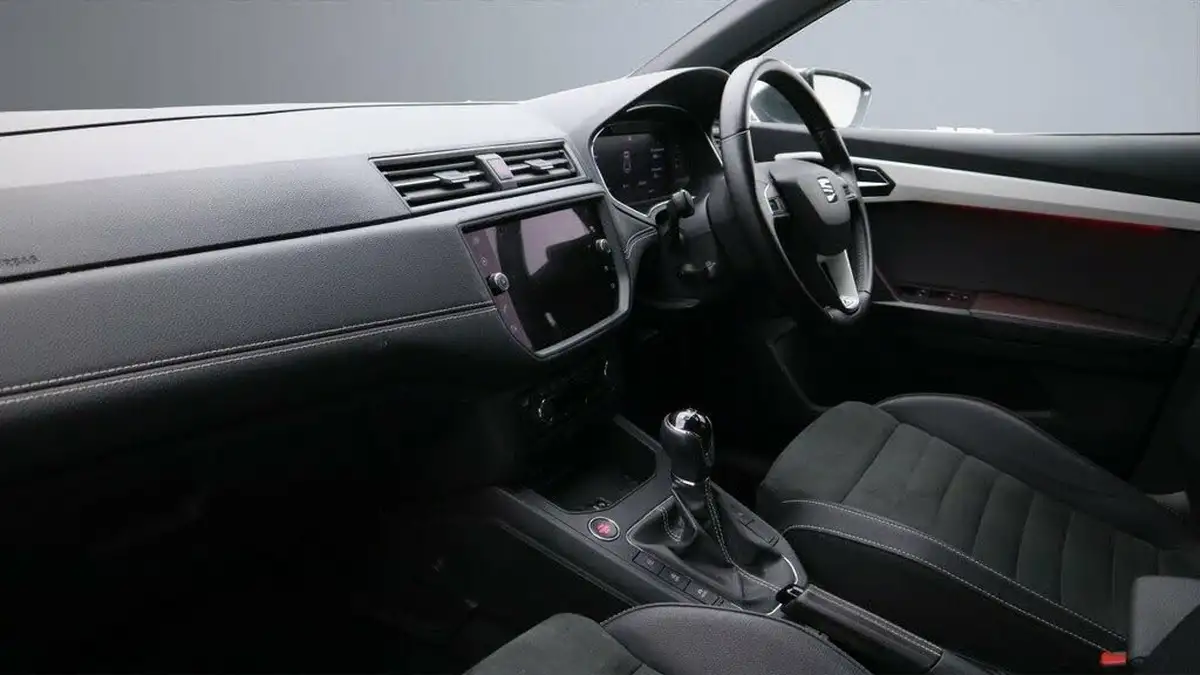 2021-seat-ibiza-10-tsi-xcellence-lux-95ps-big-5