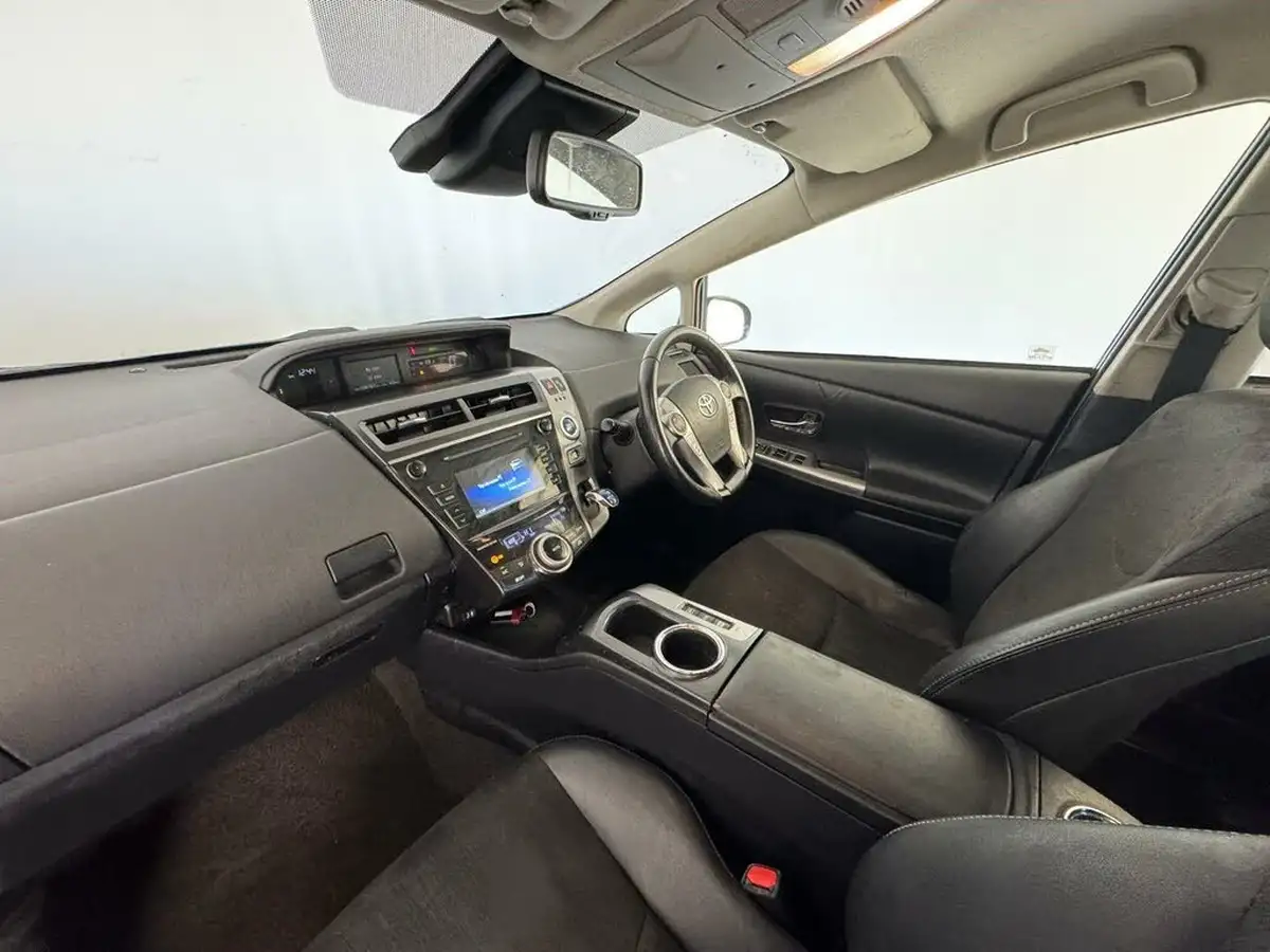 2019-toyota-prius-18-vvt-i-excel-big-9