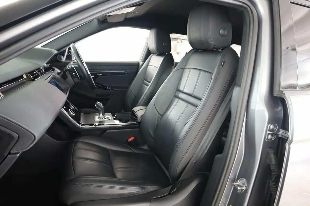 2021-land-rover-range-rover-evoque-15-p300e-r-dynamic-s-big-34