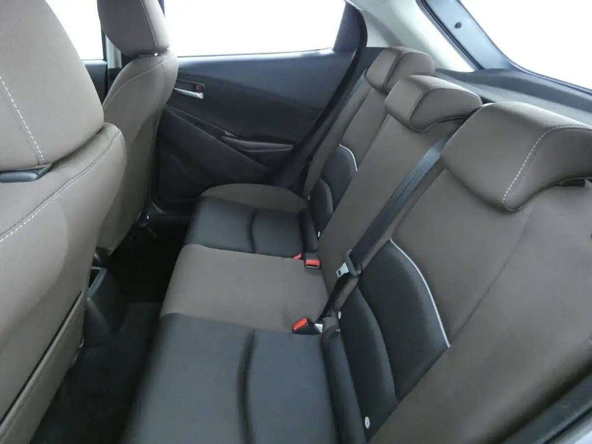2023-mazda-mazda2-15-skyactiv-g-se-l-big-22