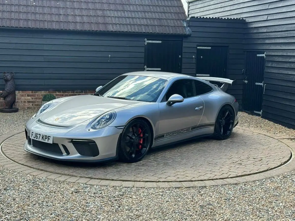 2017-porsche-911-40-gt3-pdk-big-1